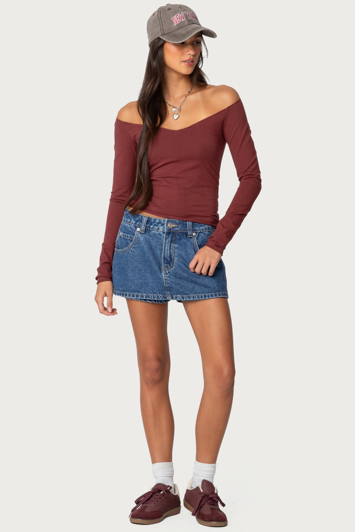 Nattie Off Shoulder V Neck Top