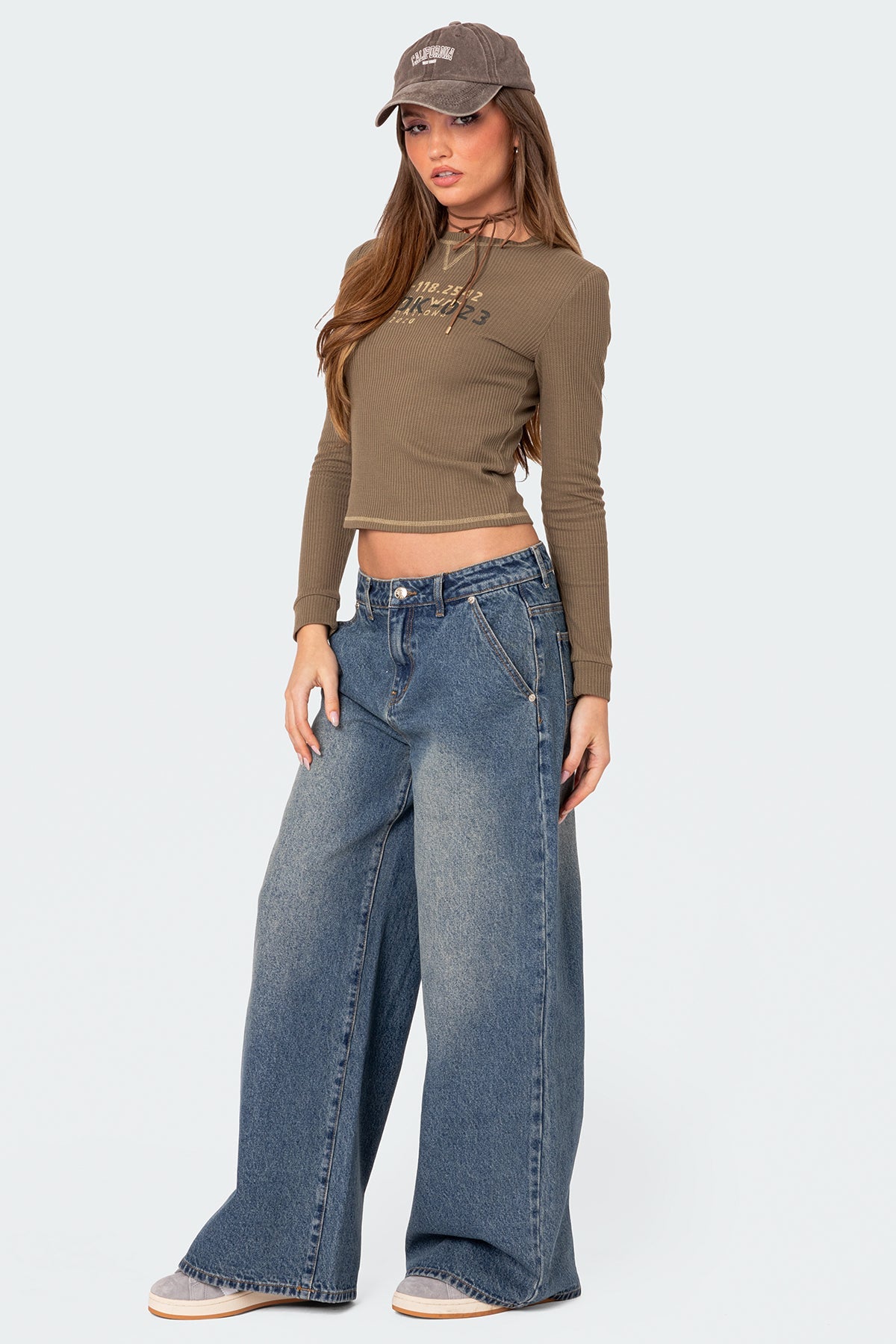 Jakarey Low Rise Baggy Jeans