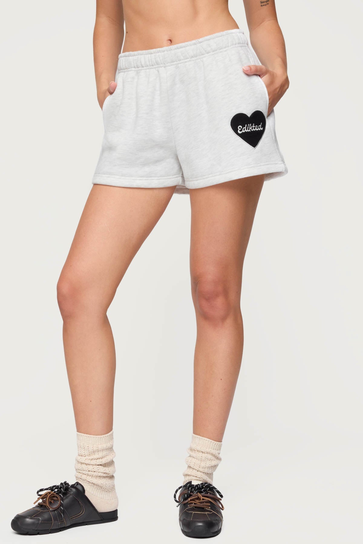 Big Love Edikted Sweat Shorts