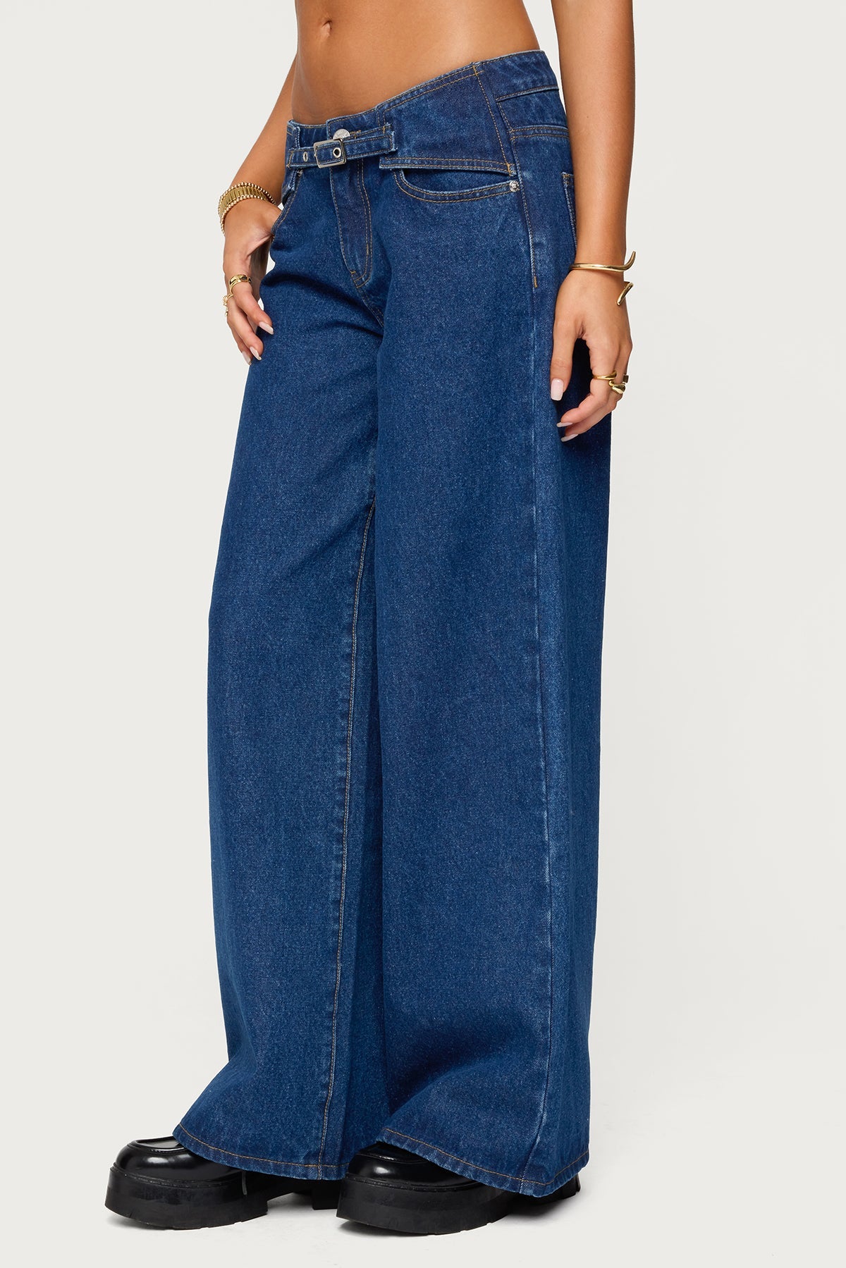 Edie Belt Detail Low Rise Baggy Jeans