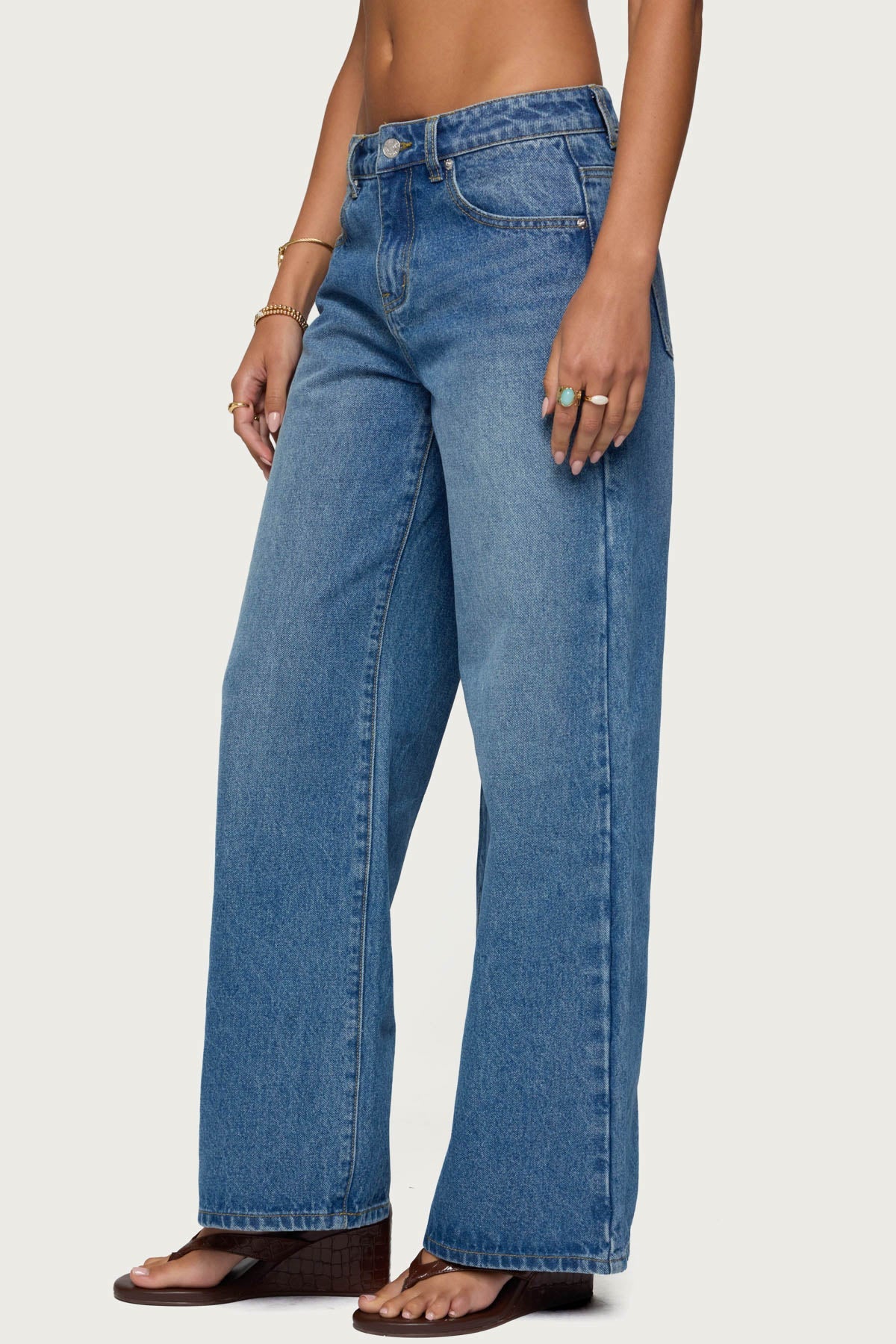Ery Mid Rise Baggy Jeans