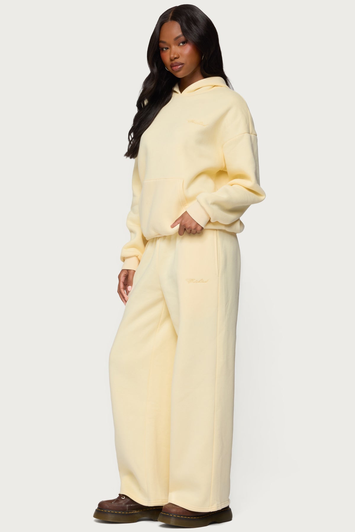 Basic Girl Wide Leg Edikted Joggers