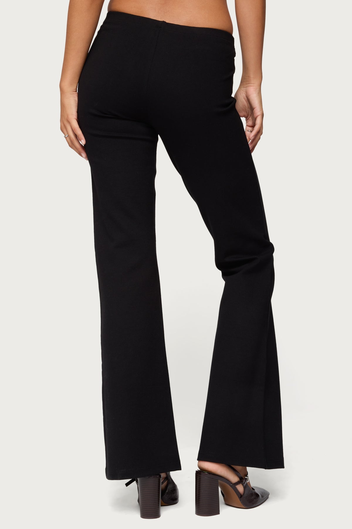 Metiza Flared Trousers