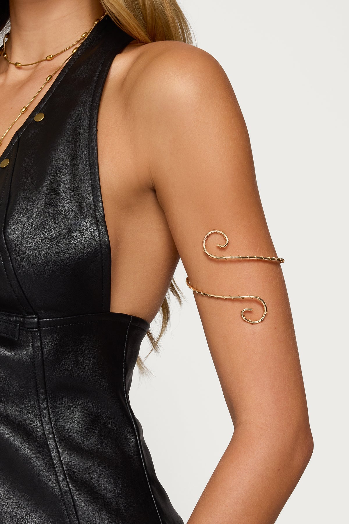 Spiral Twisted Arm Cuff