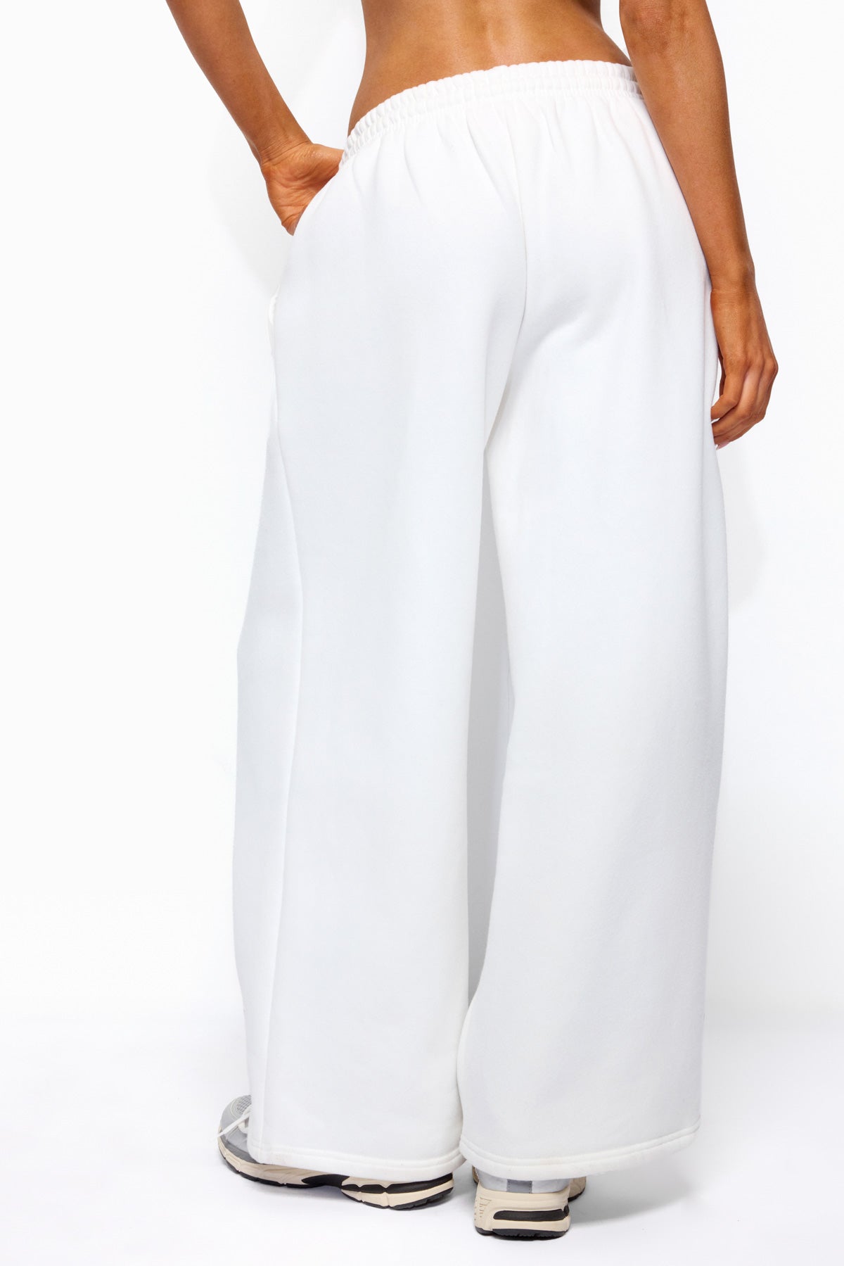 Kamari Low Rise Wide Joggers