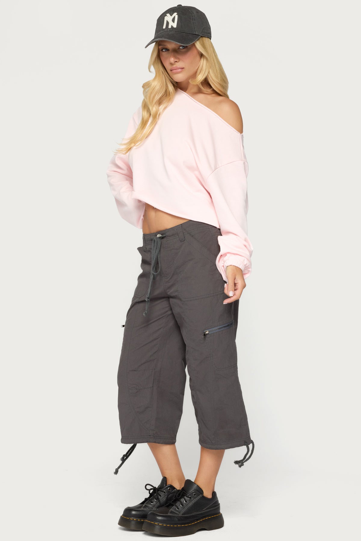 Aveline Off Shoulder Light Sweatshirt