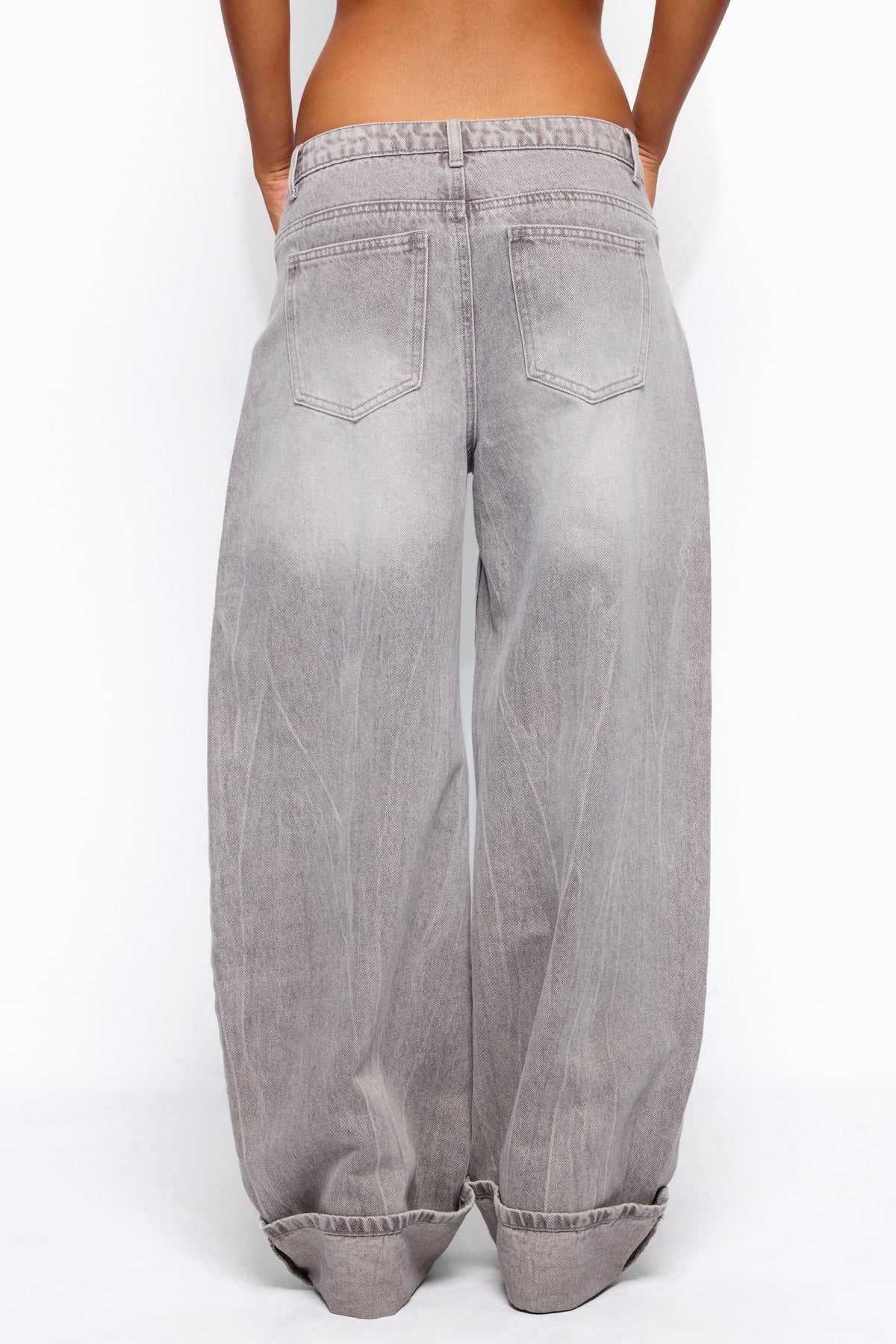 Kella Low Rise Baggy Jeans