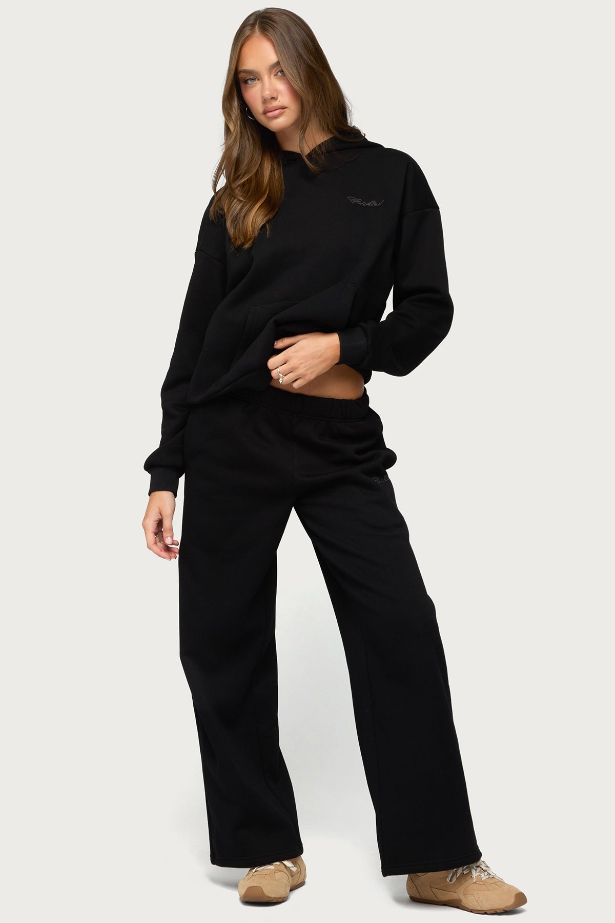 Basic Girl Wide Leg Edikted Joggers