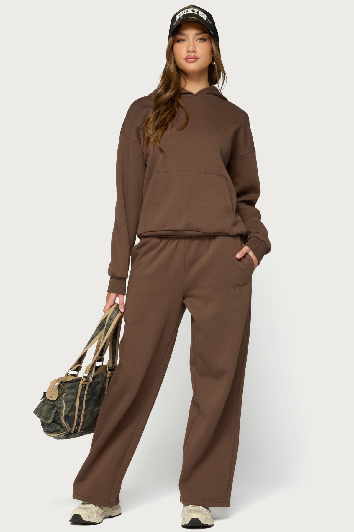 Basic Girl Wide Leg Edikted Joggers