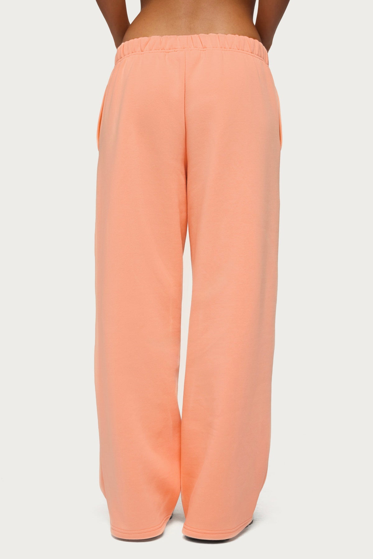 Basic Girl Wide Leg Edikted Joggers
