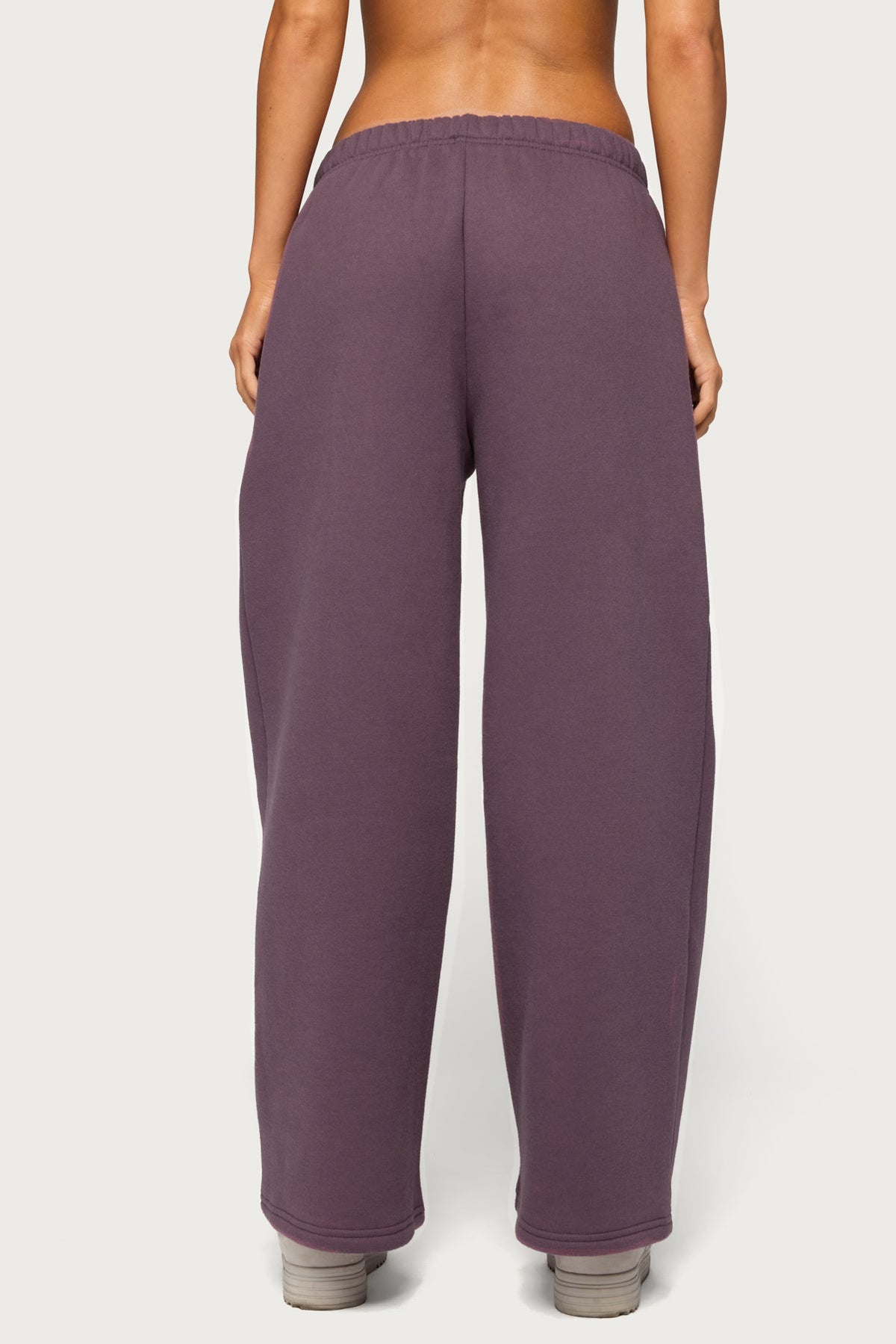 Basic Girl Wide Leg Edikted Joggers