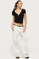 Yulenna Contrast V Neck Top