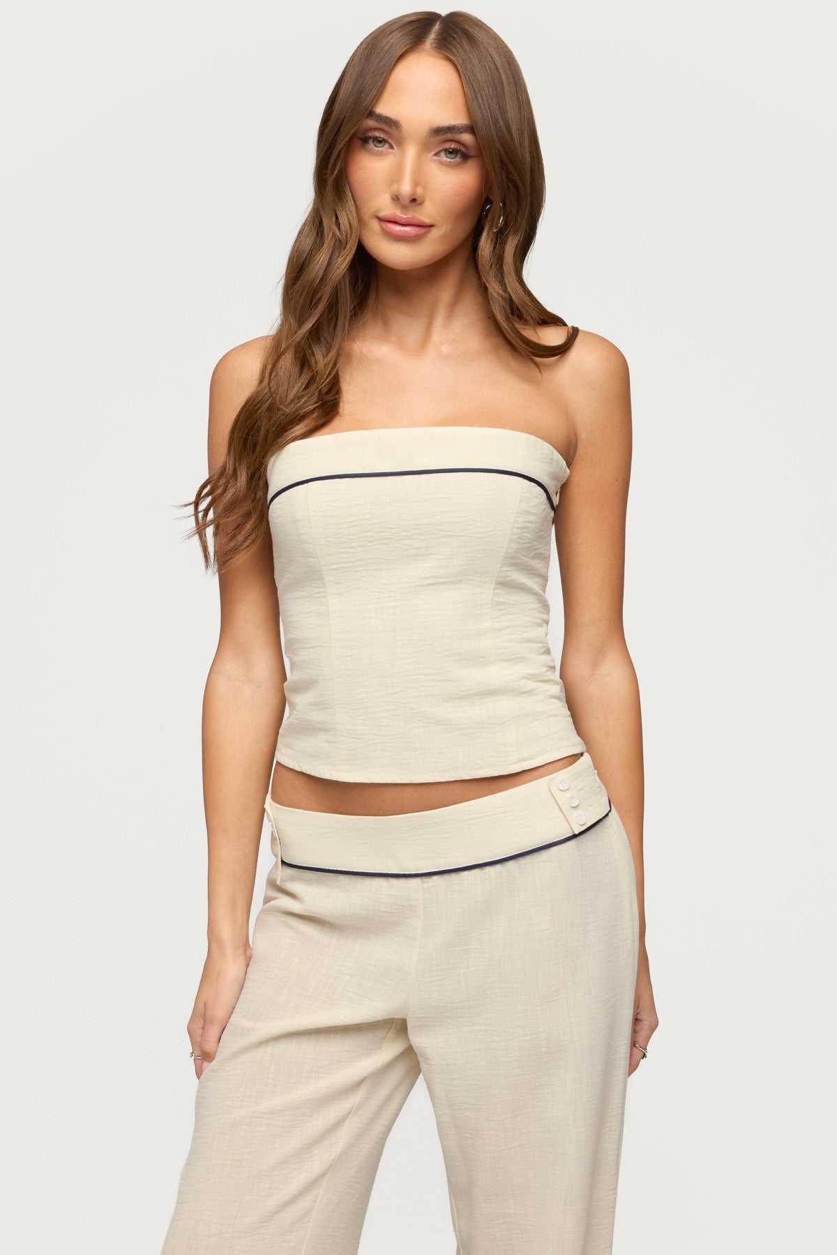 Dorine Contrast Woven Strapless Top