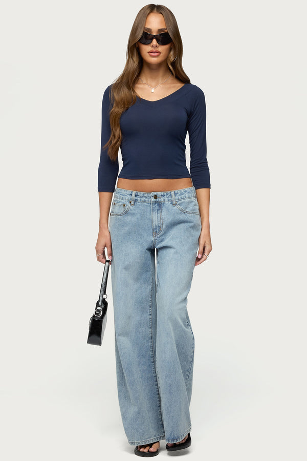 Cecilie Quarter Sleeve V Neck Top