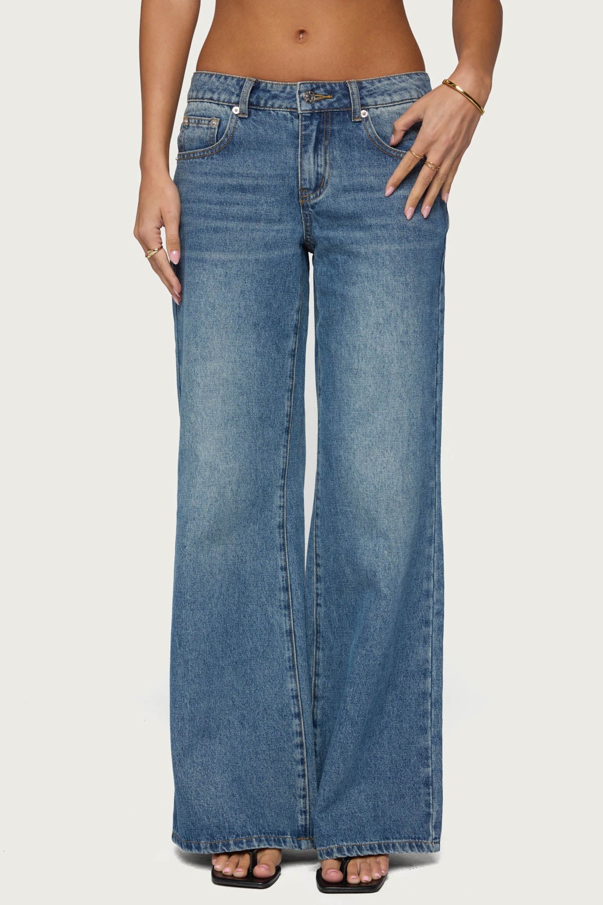 Casta Heart Low Rise Baggy Jeans