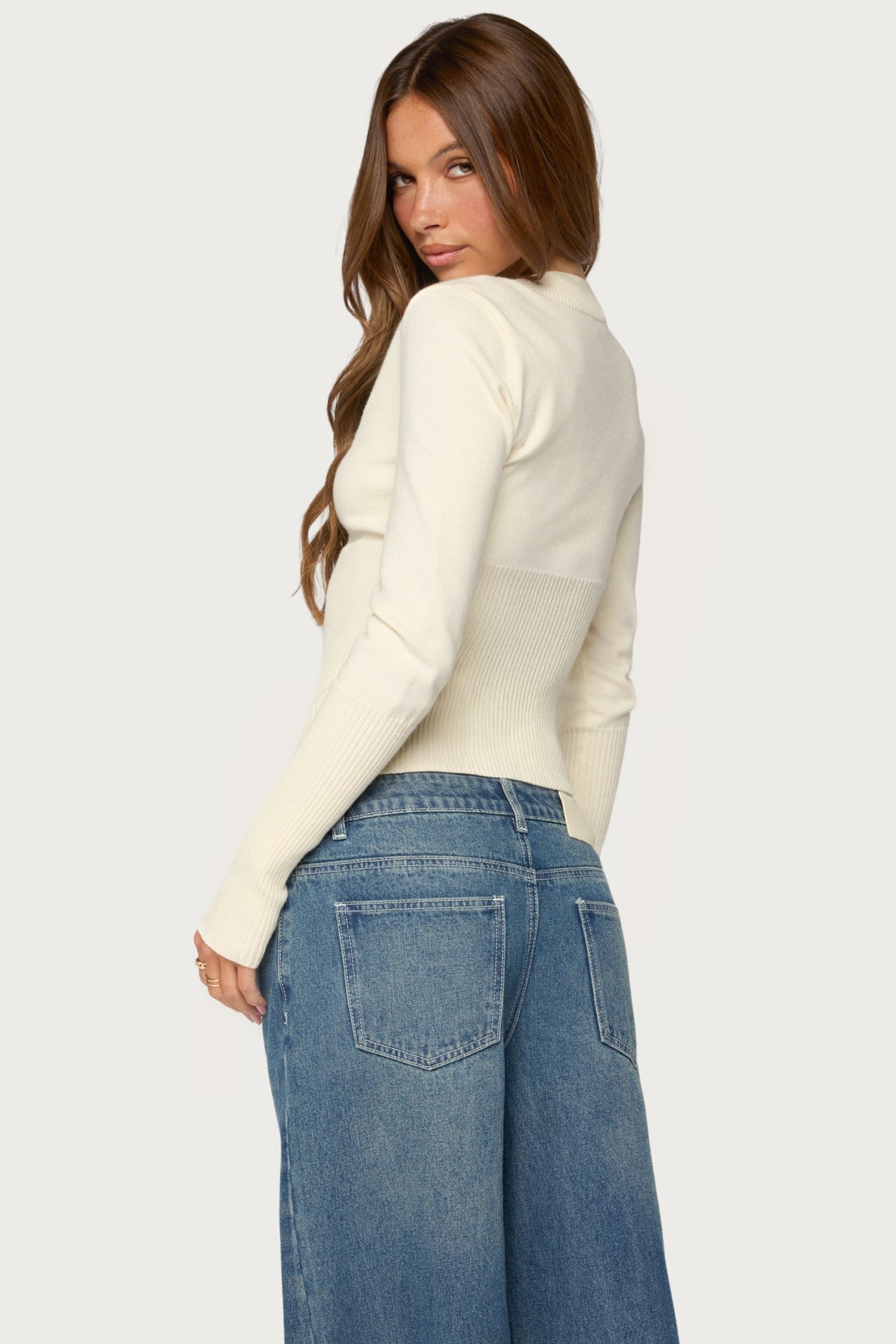 Aiya Knit V Neck Sweater