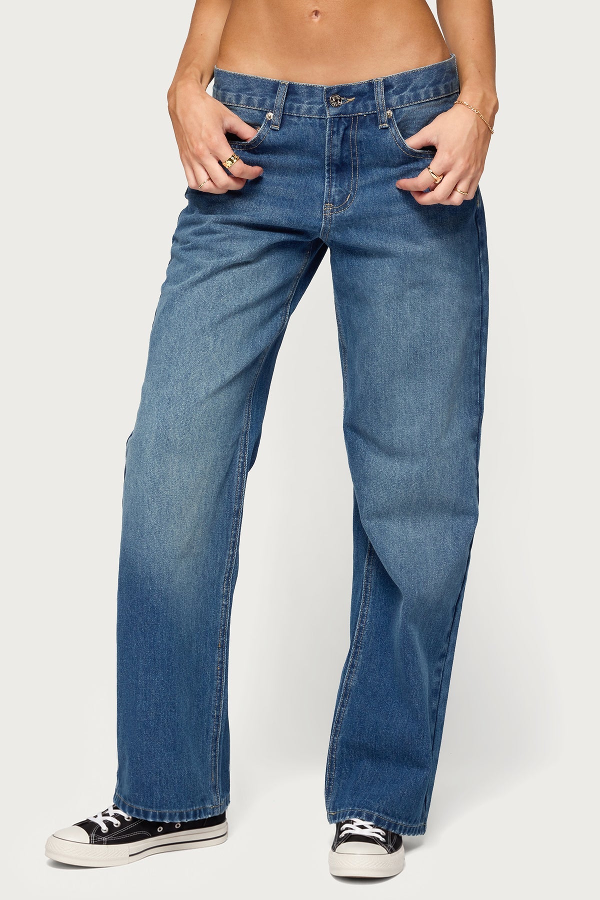 Arabella Low Rise Baggy Jeans