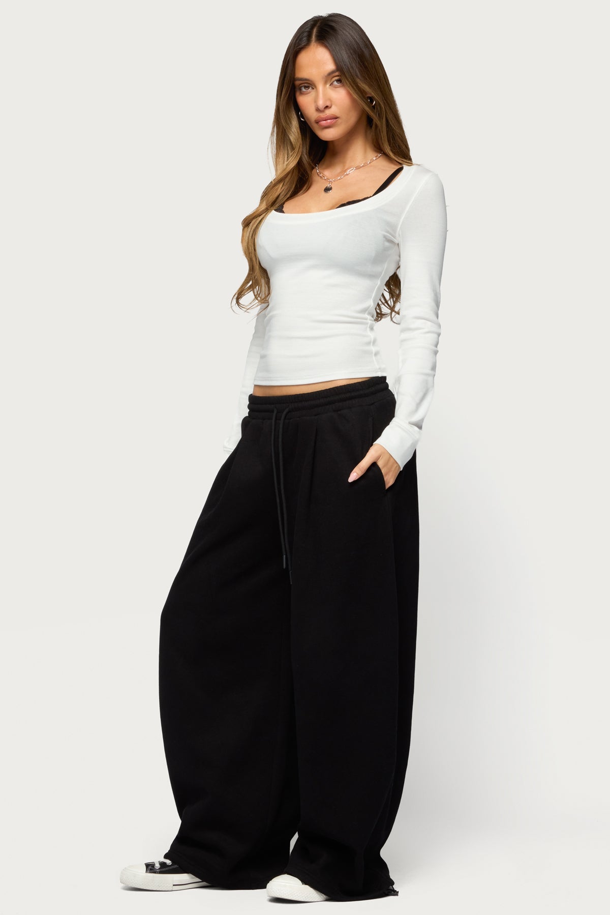 Brody Wide Leg Pleated Joggers