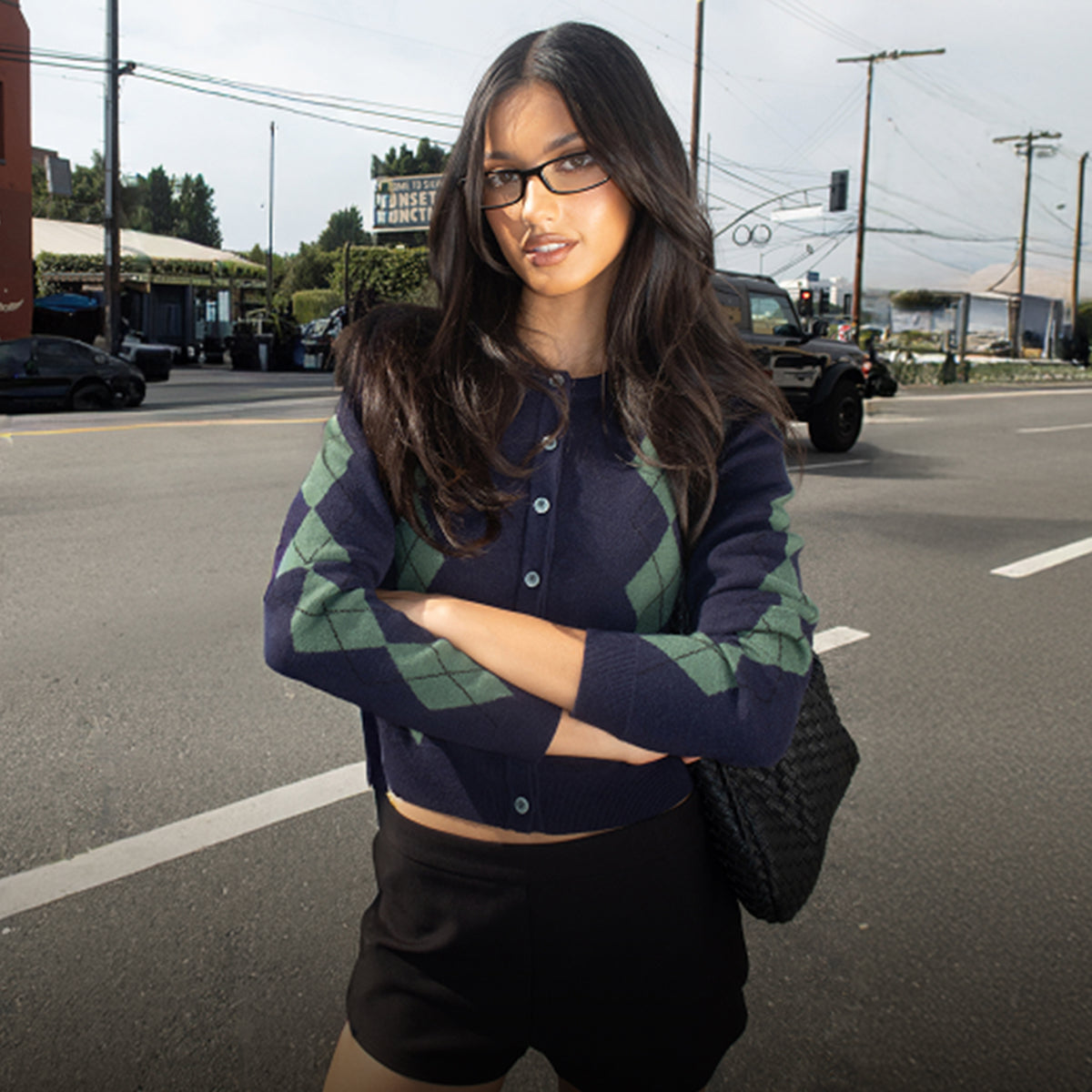 SHOP 60-70% OFF ITEMS