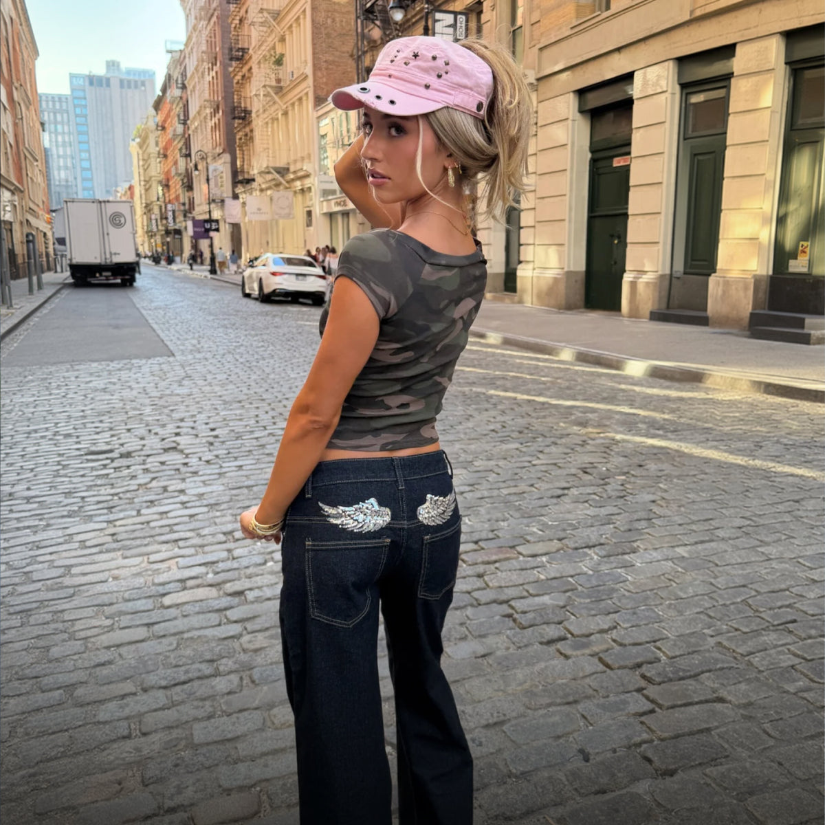 SHOP JEANS