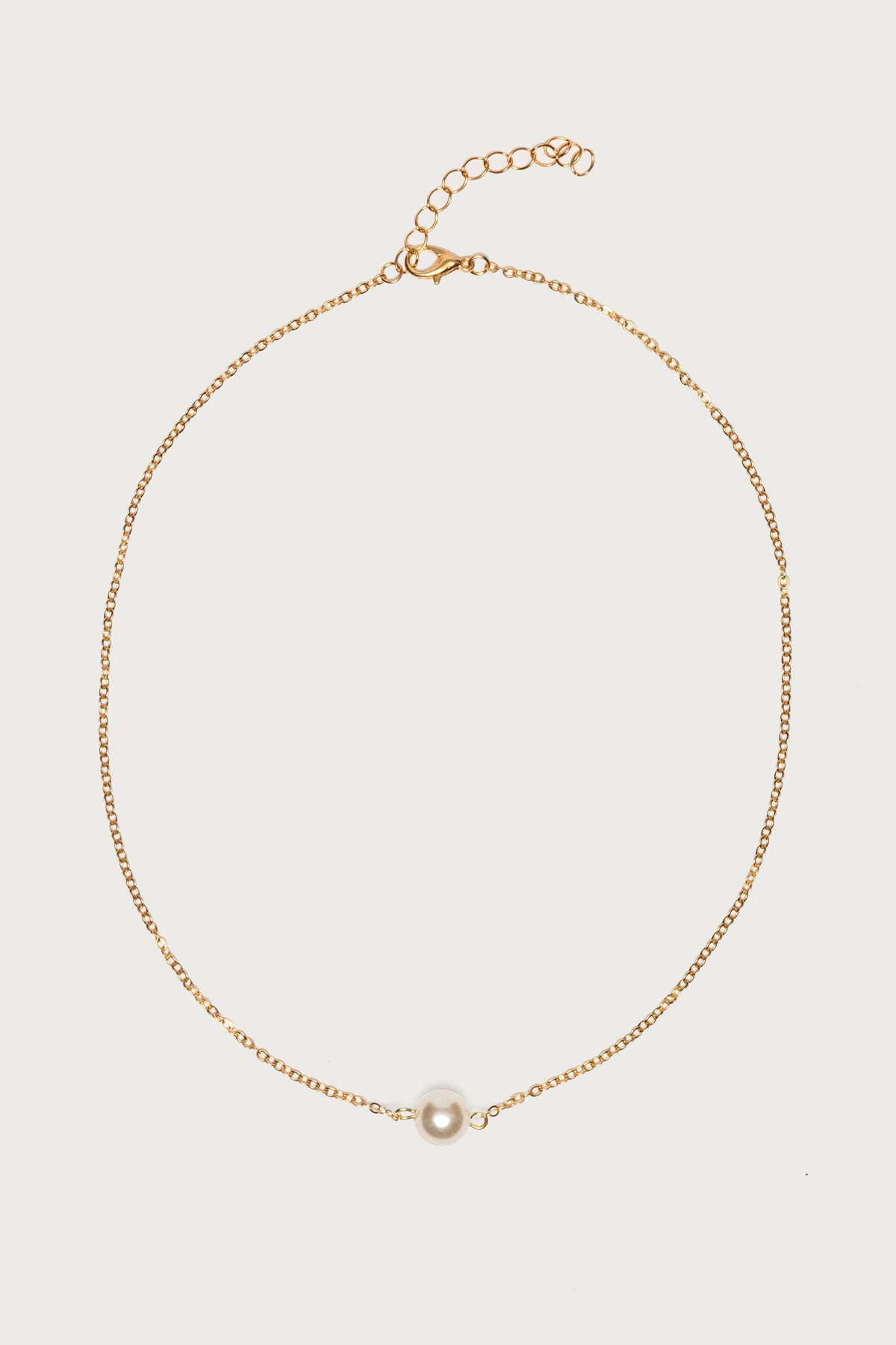 Center Stage Pearl Necklace