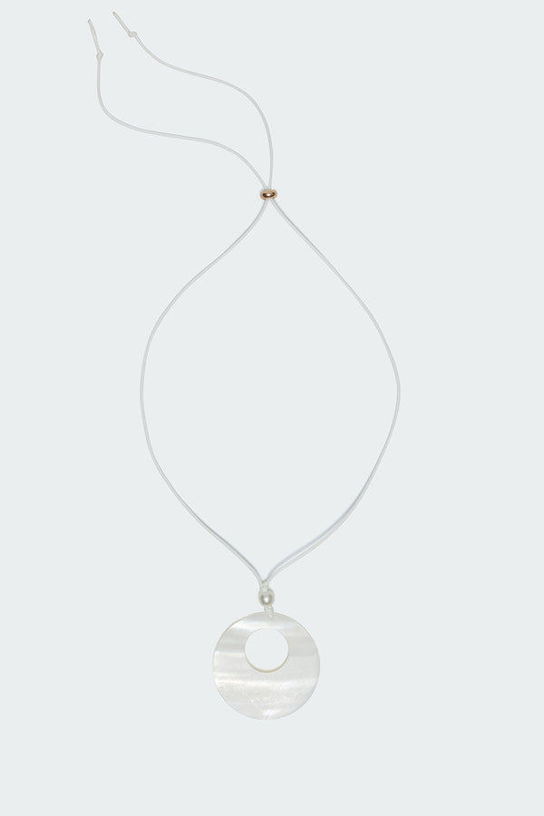 Sunshine Circle Shell String Necklace