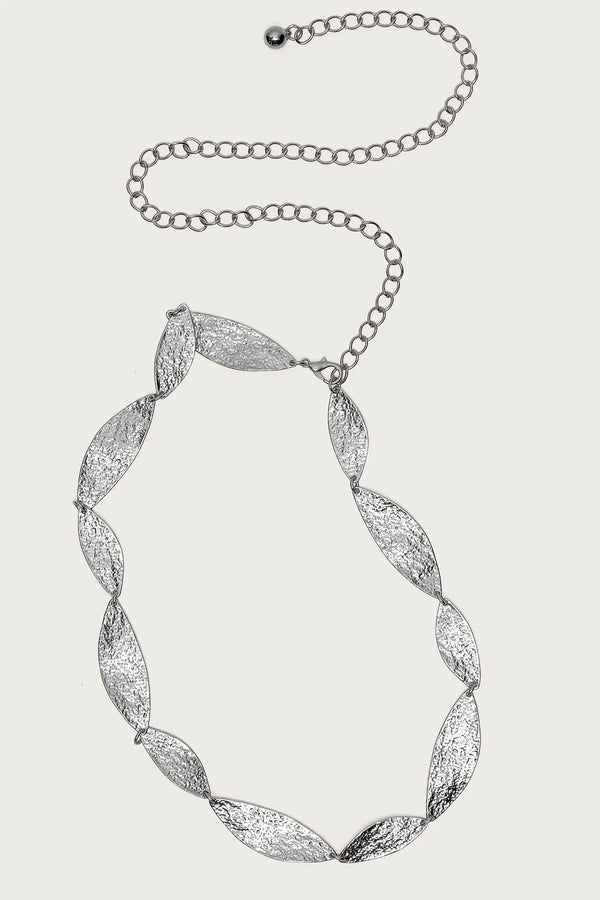 Abstract Pendant Chain Belt