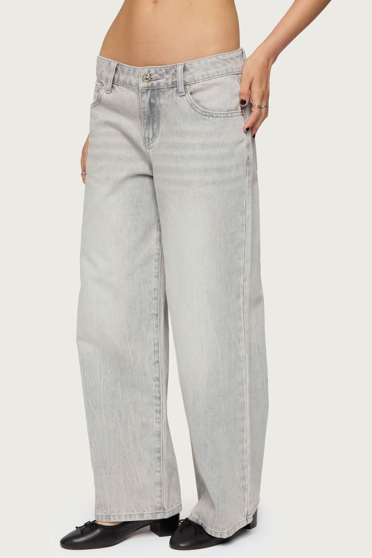 Petite Magda Acid Wash Low Rise Baggy Jeans