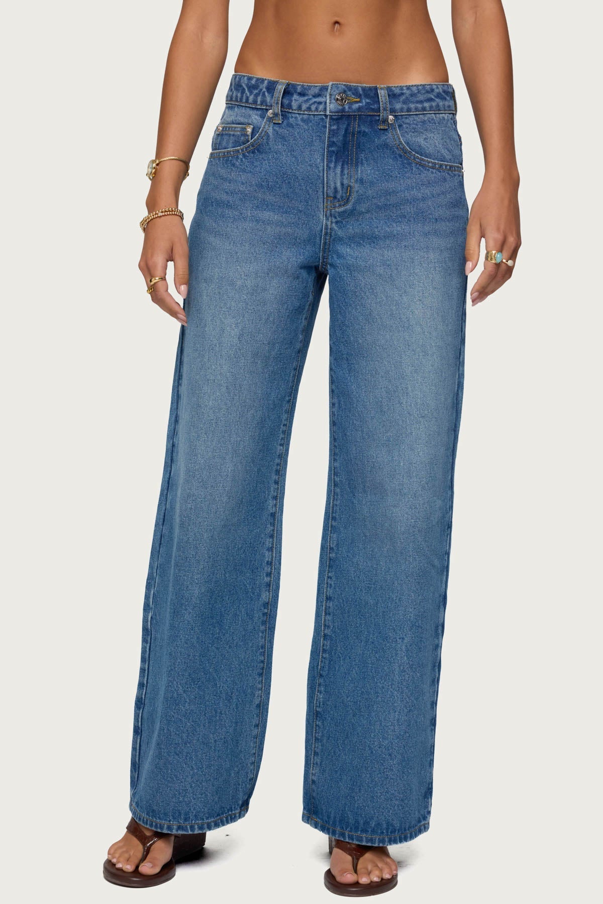 Ery Mid Rise Baggy Jeans