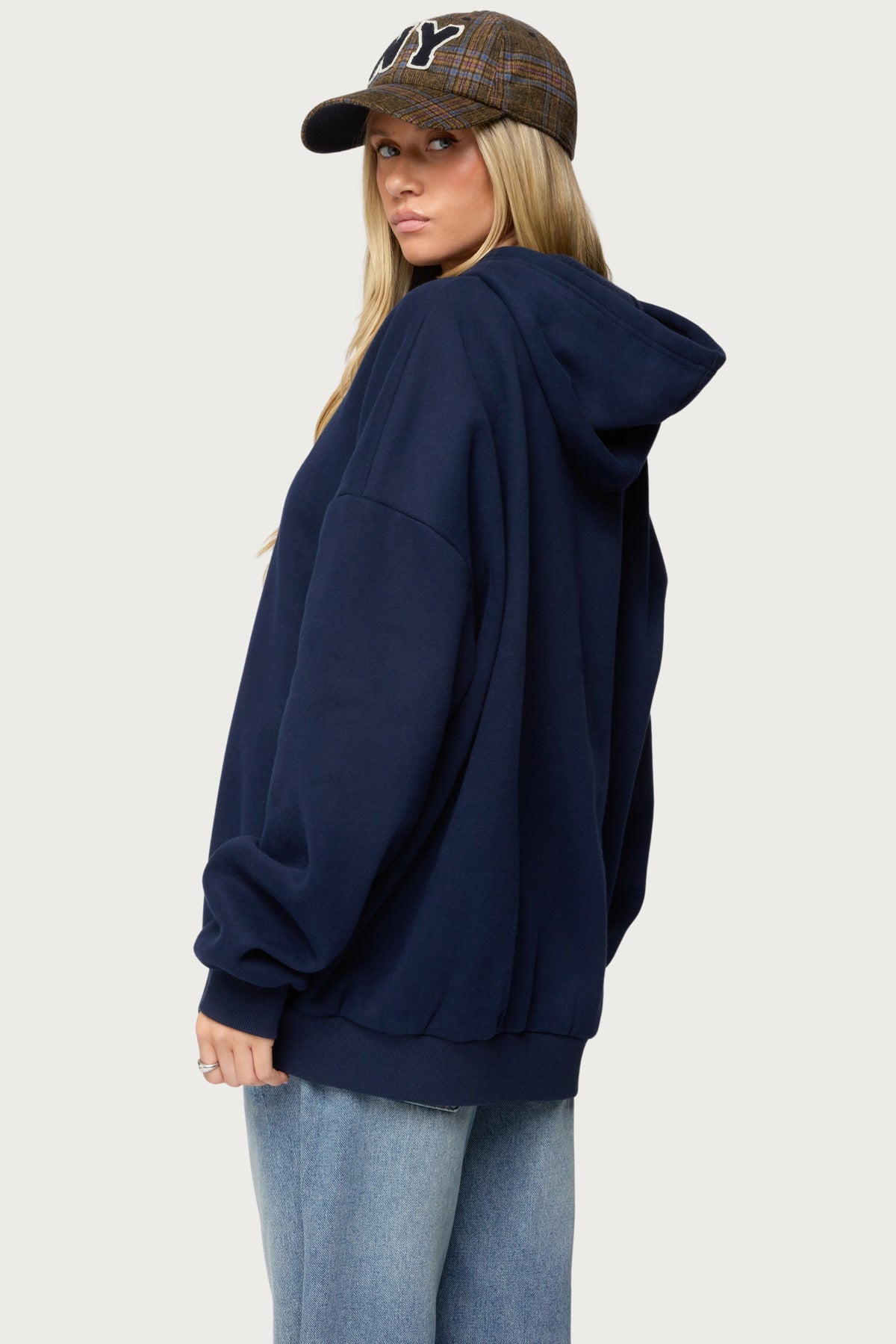 Rhyan 76 Oversized Hoodie