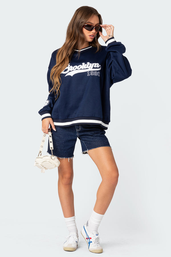 Babe Oversized Sweatshirt