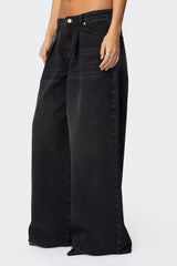 Pleated Detail Low Rise Jeans