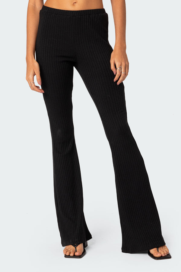 Dekota Ribbed Flared Pants