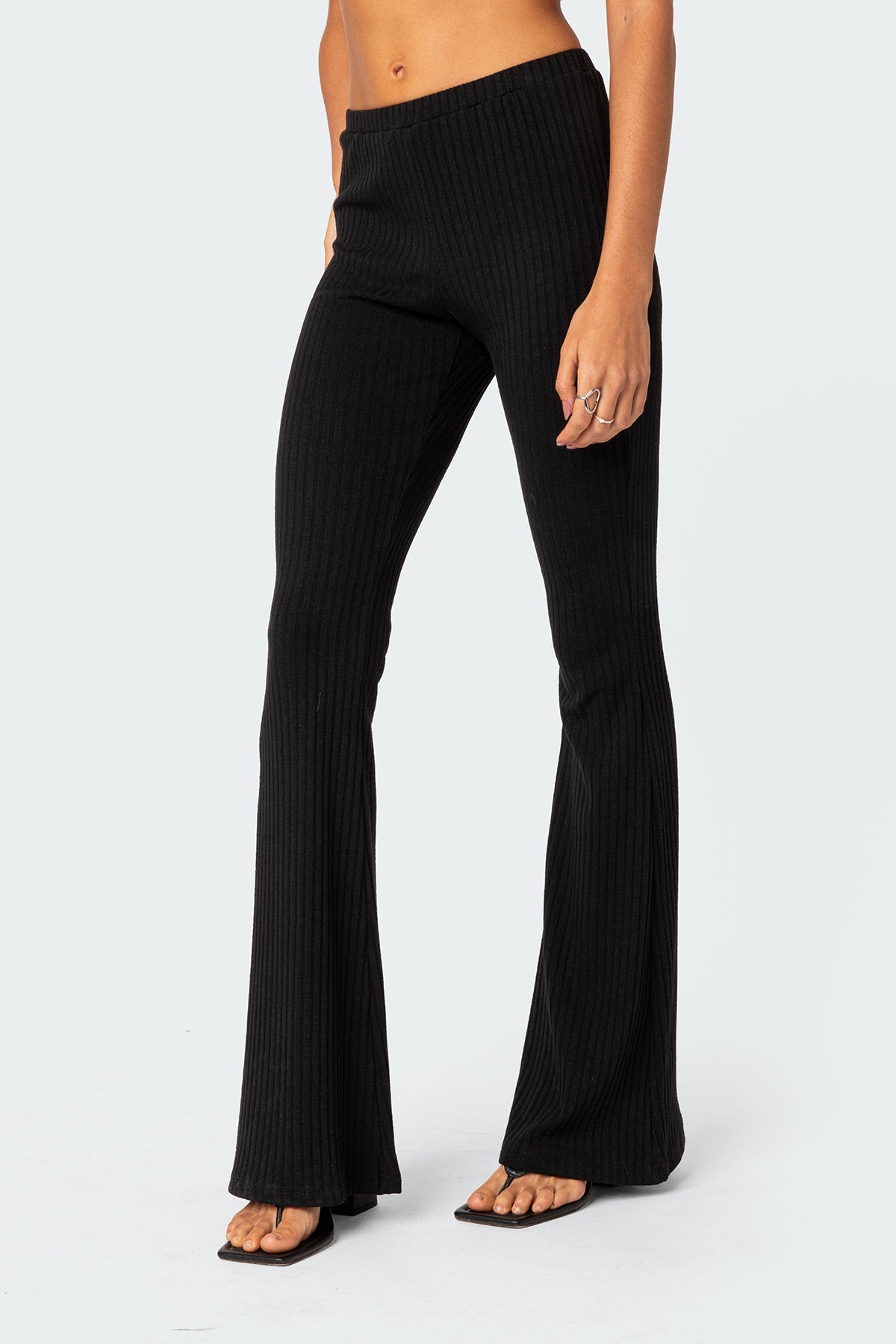 Dekota Ribbed Flared Pants