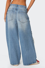 Distressed Low Rise Baggy Jeans