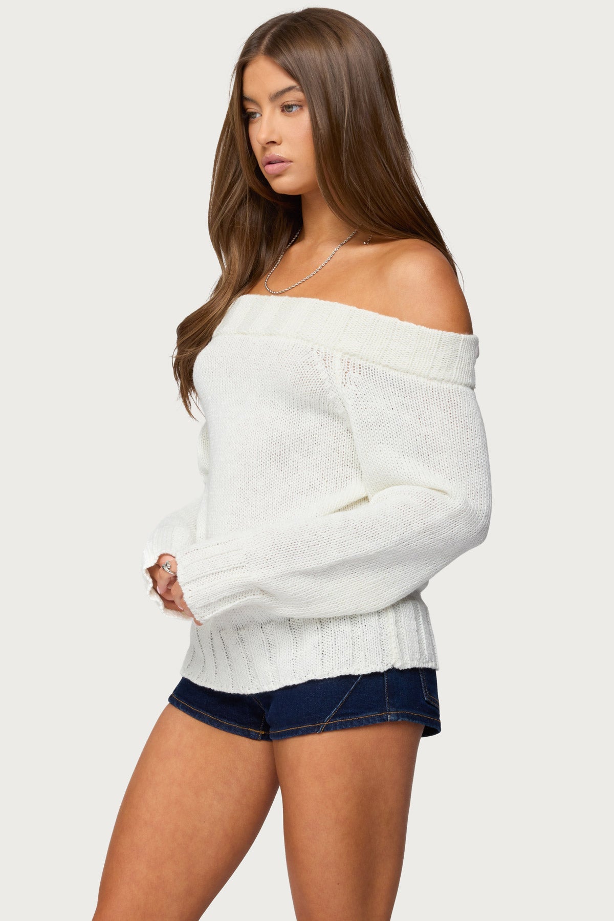 Noemi Off Shoulder Jumper