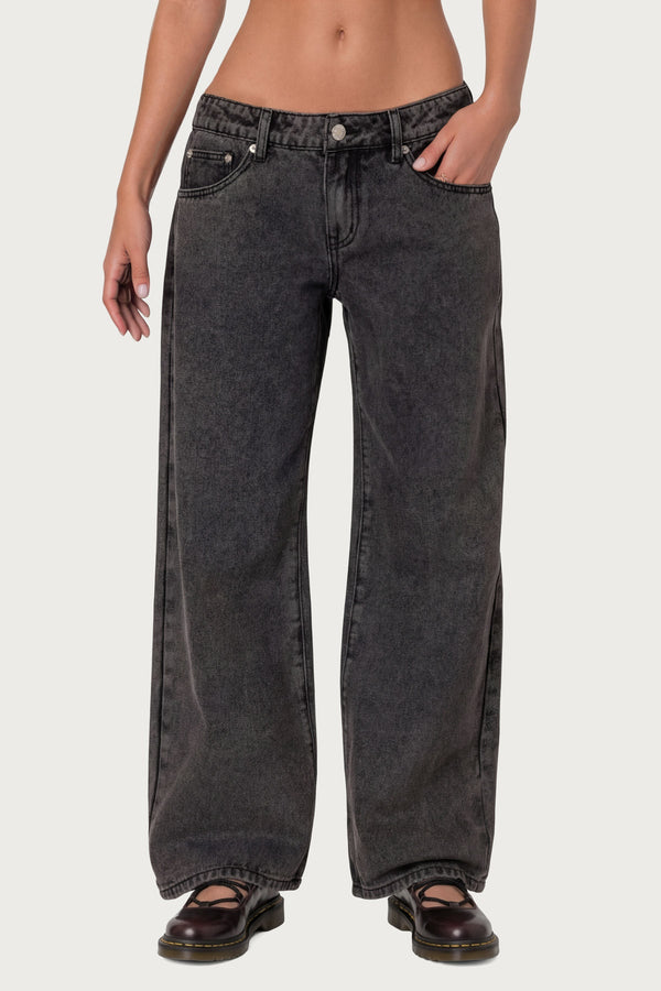 Petite Raelynn Washed Low Rise Baggy Jeans