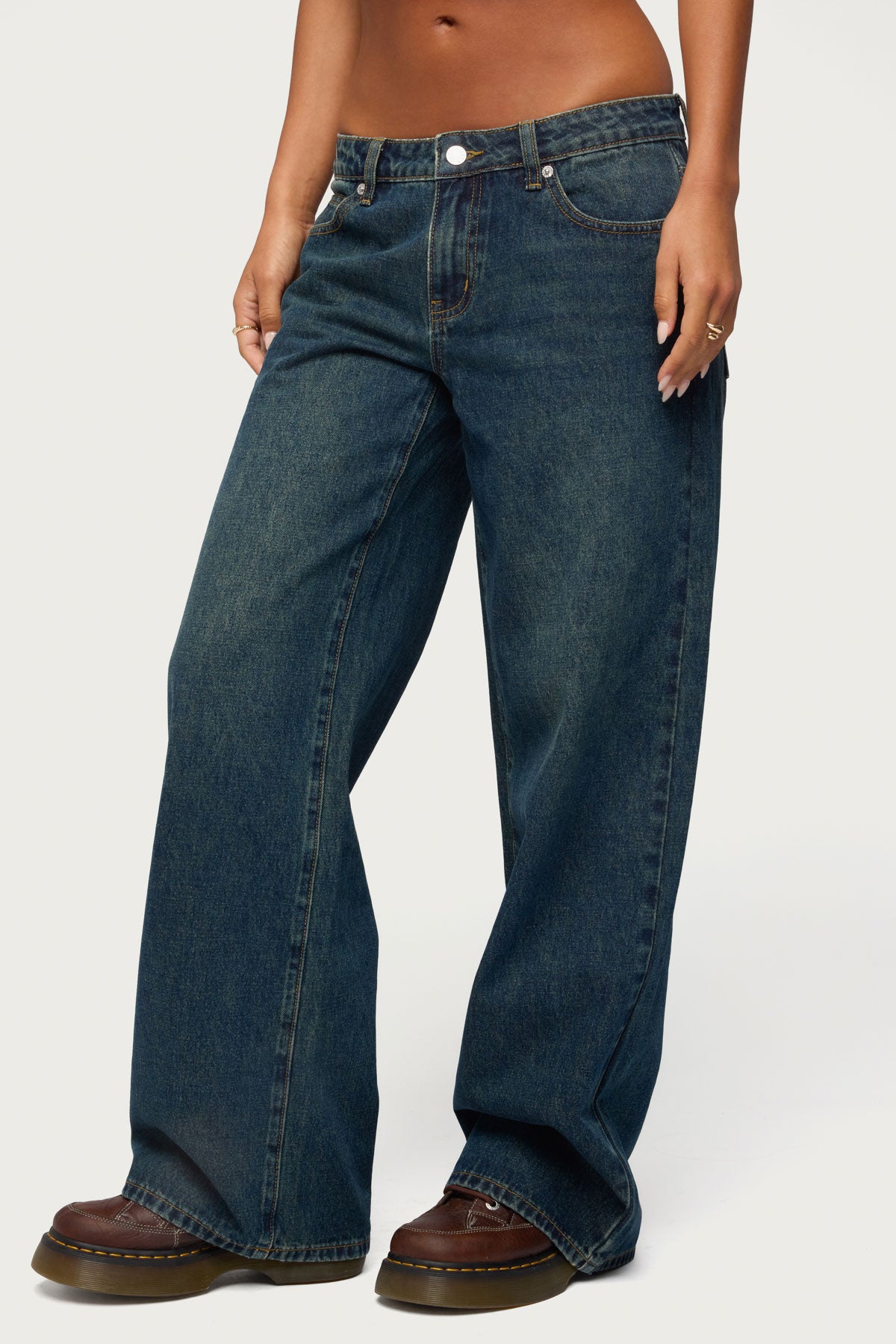 Raelynn Washed Low Rise Baggy Jeans