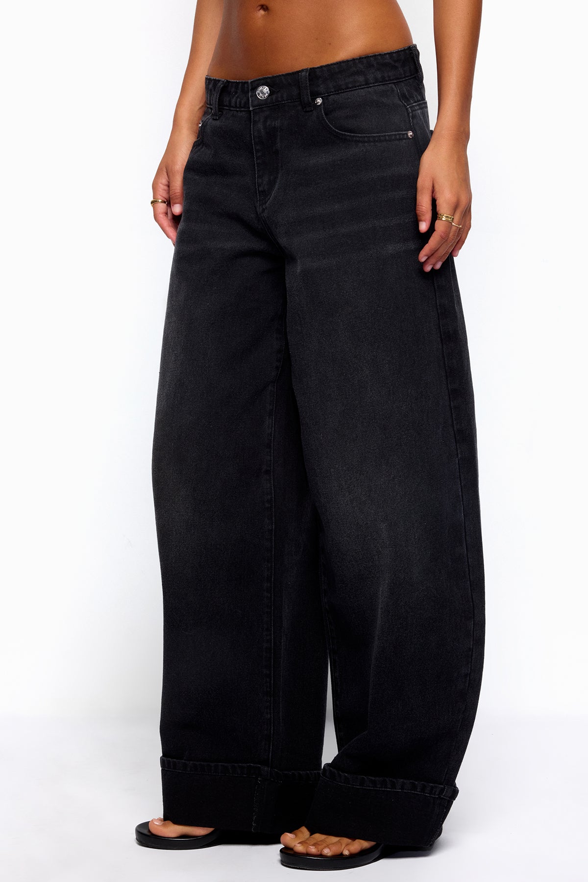 Kella Low Rise Baggy Jeans