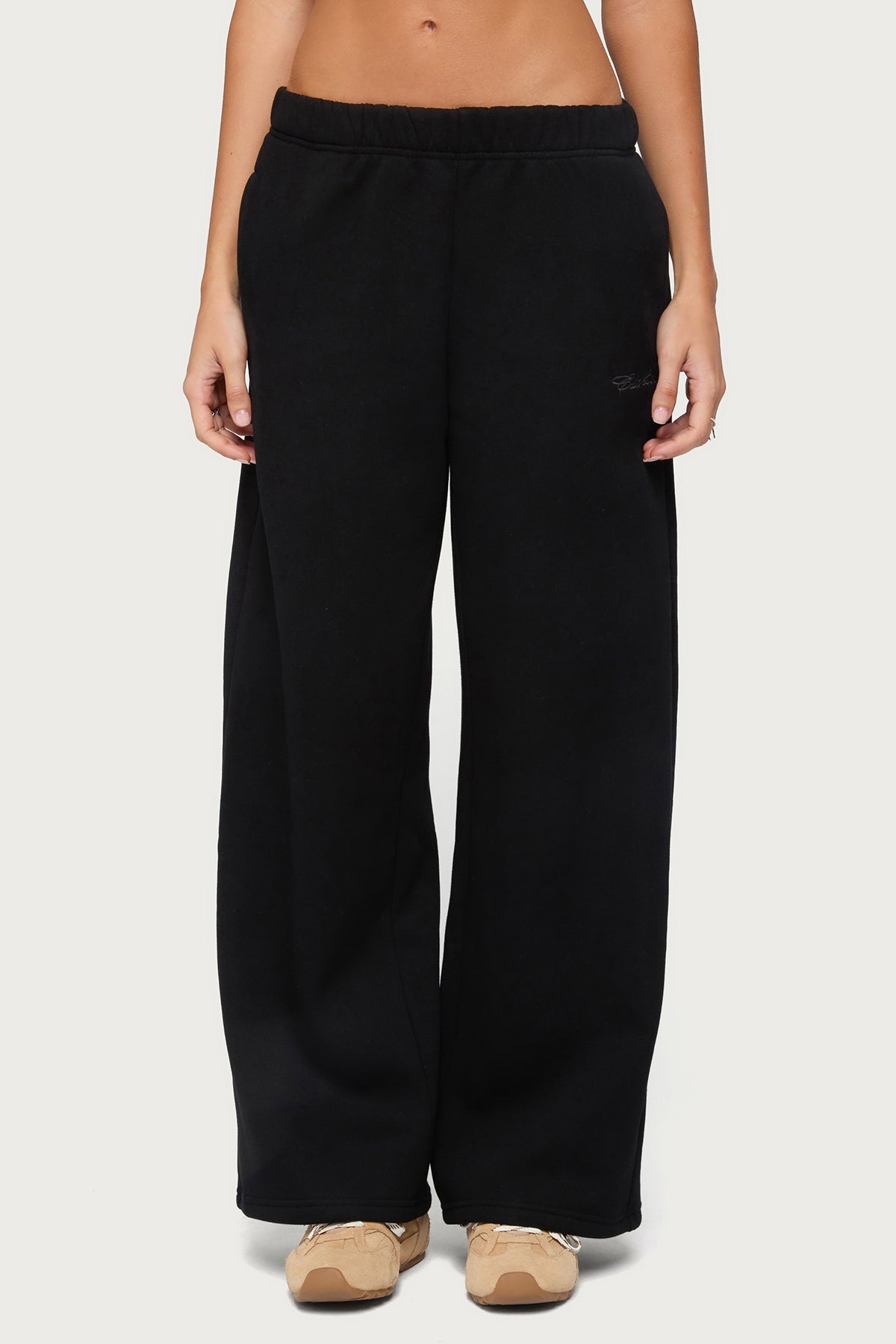 Basic Girl Wide Leg Edikted Joggers