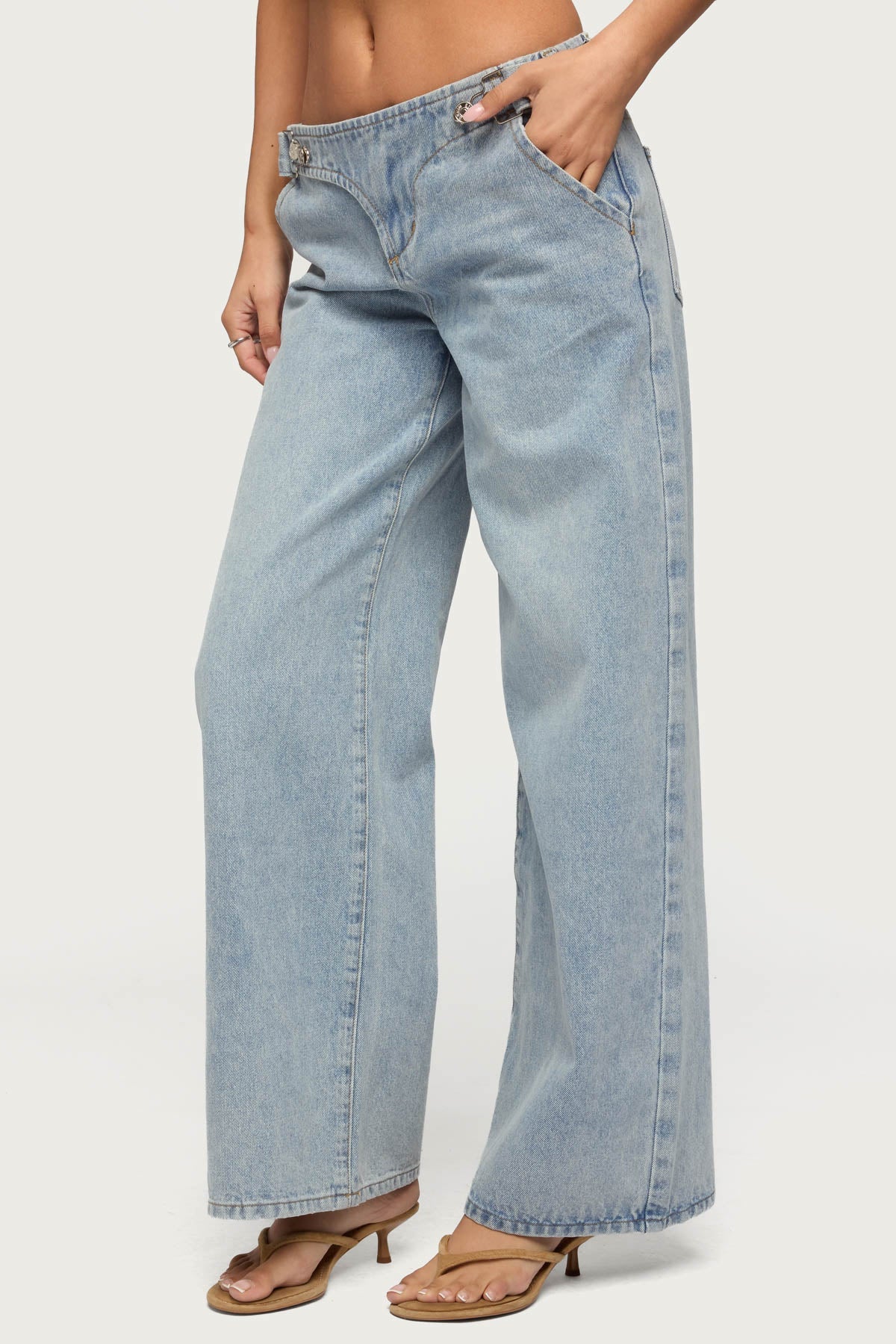 Buckled Low Rise Baggy Jeans
