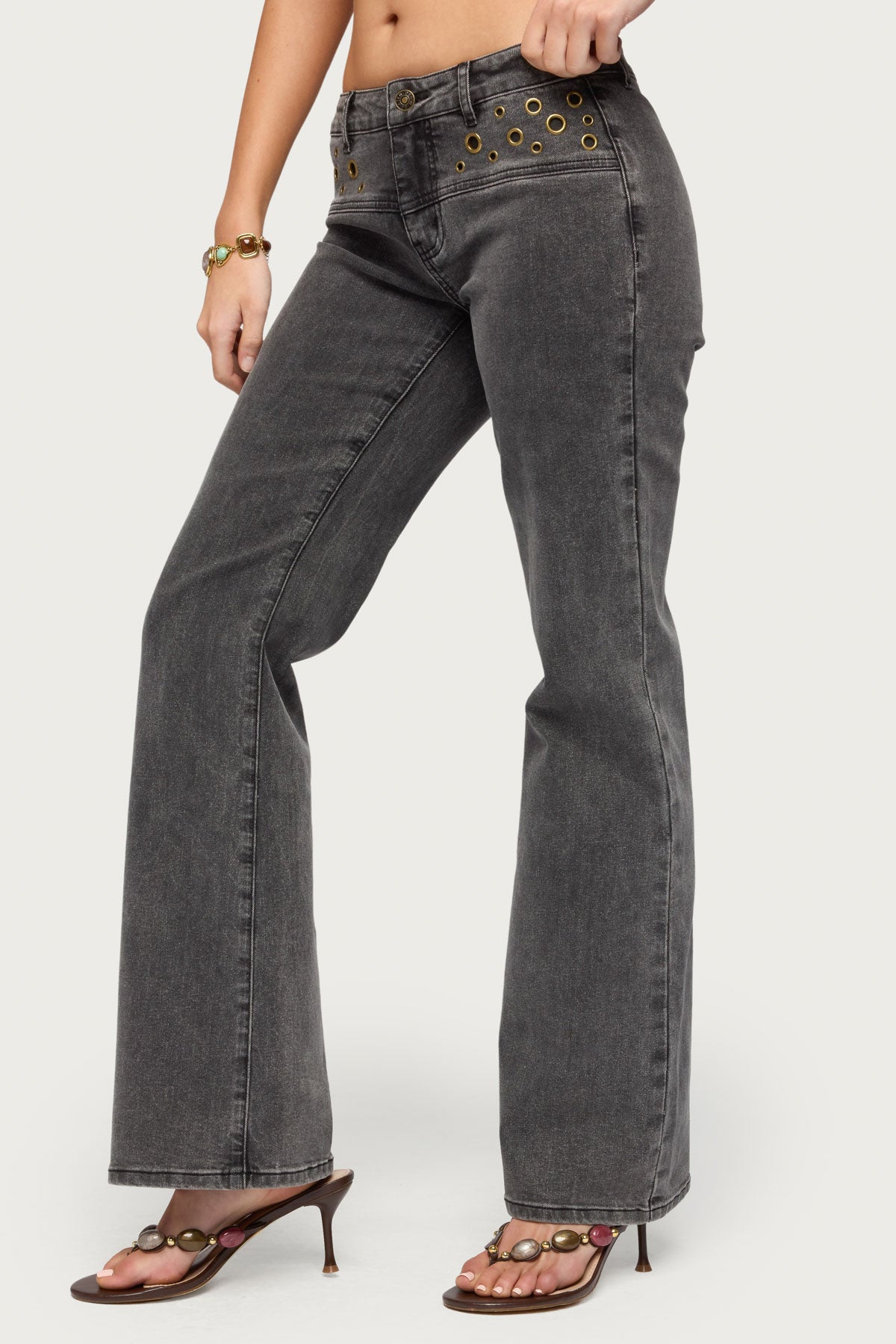 Grommet Mid Rise Straight Leg Jeans
