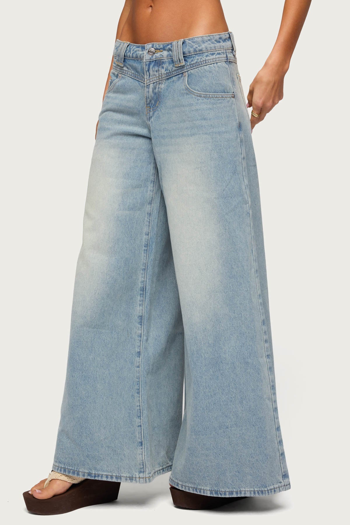 Stitched Low Rise Wide Leg Jeans