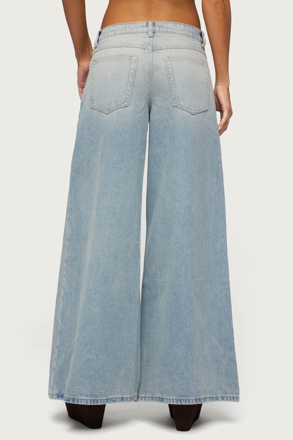 Stitched Low Rise Wide Leg Jeans