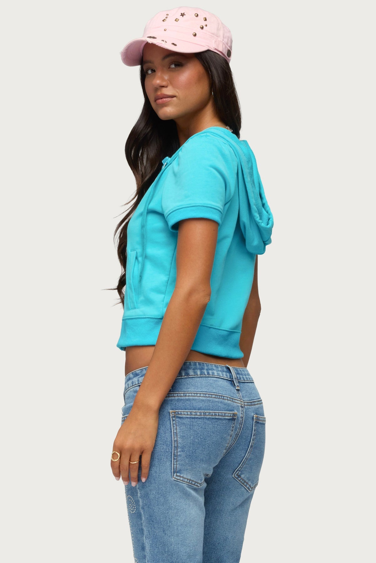 Daisi Short Sleeve Hoodie Top