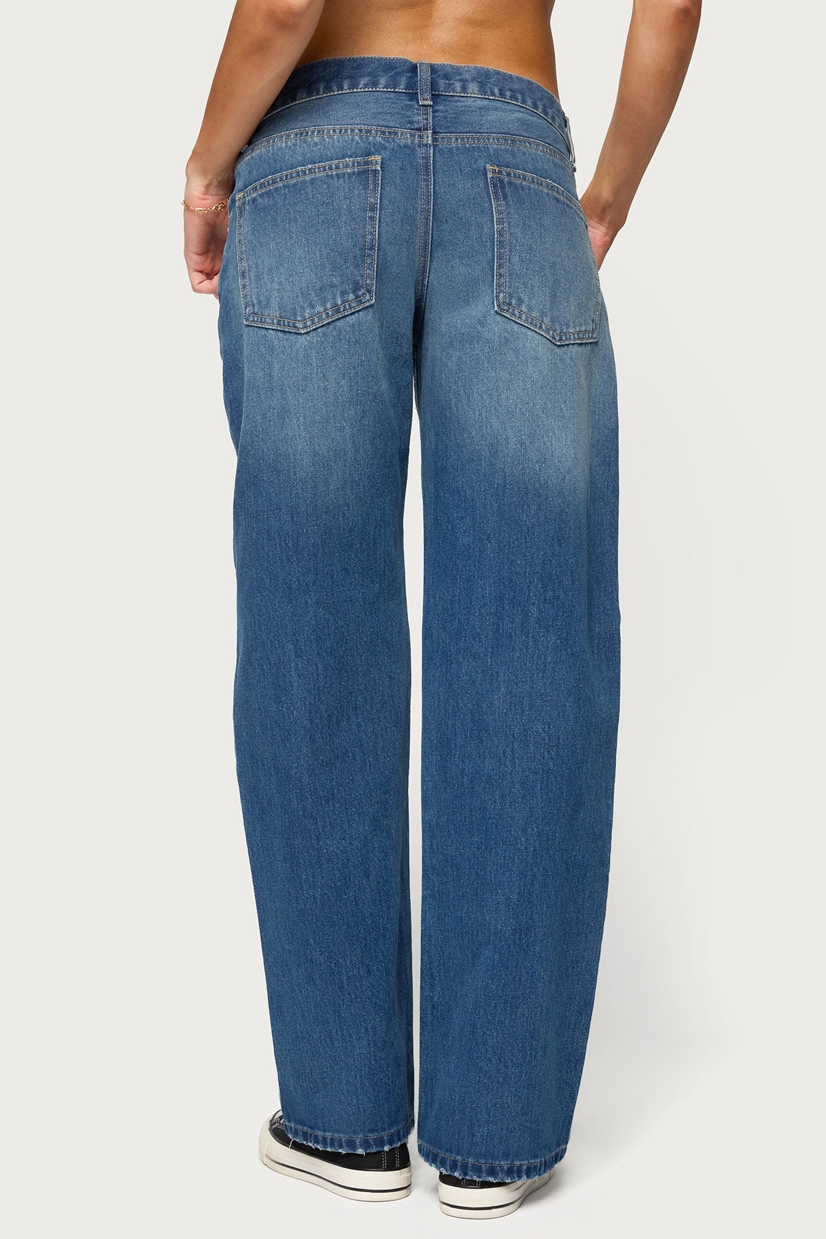Arabella Low Rise Baggy Jeans