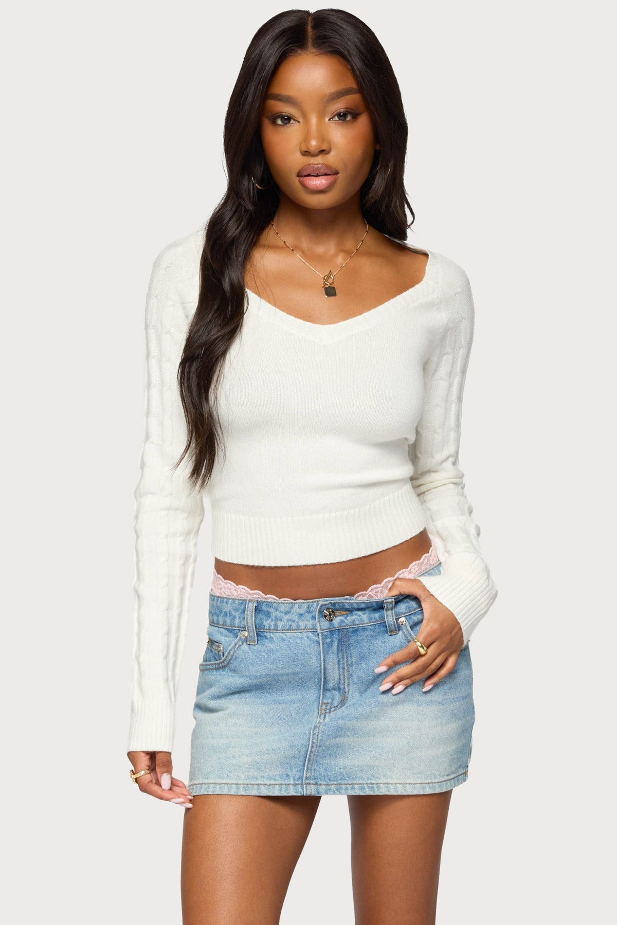 Tildah V Neck Knit Top